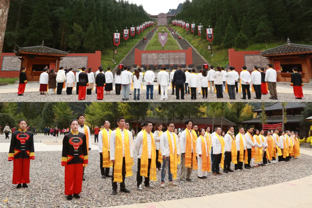 Group photo of all participants at the Shennongjia altar